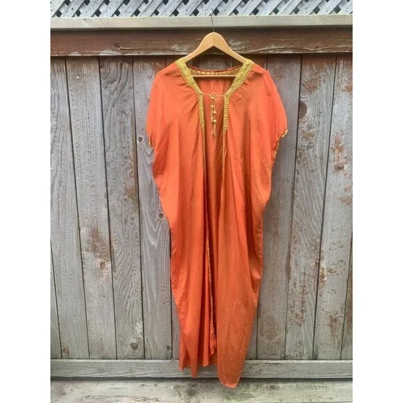 Orange Kaftan-like Robe - Picture 1 of 5
